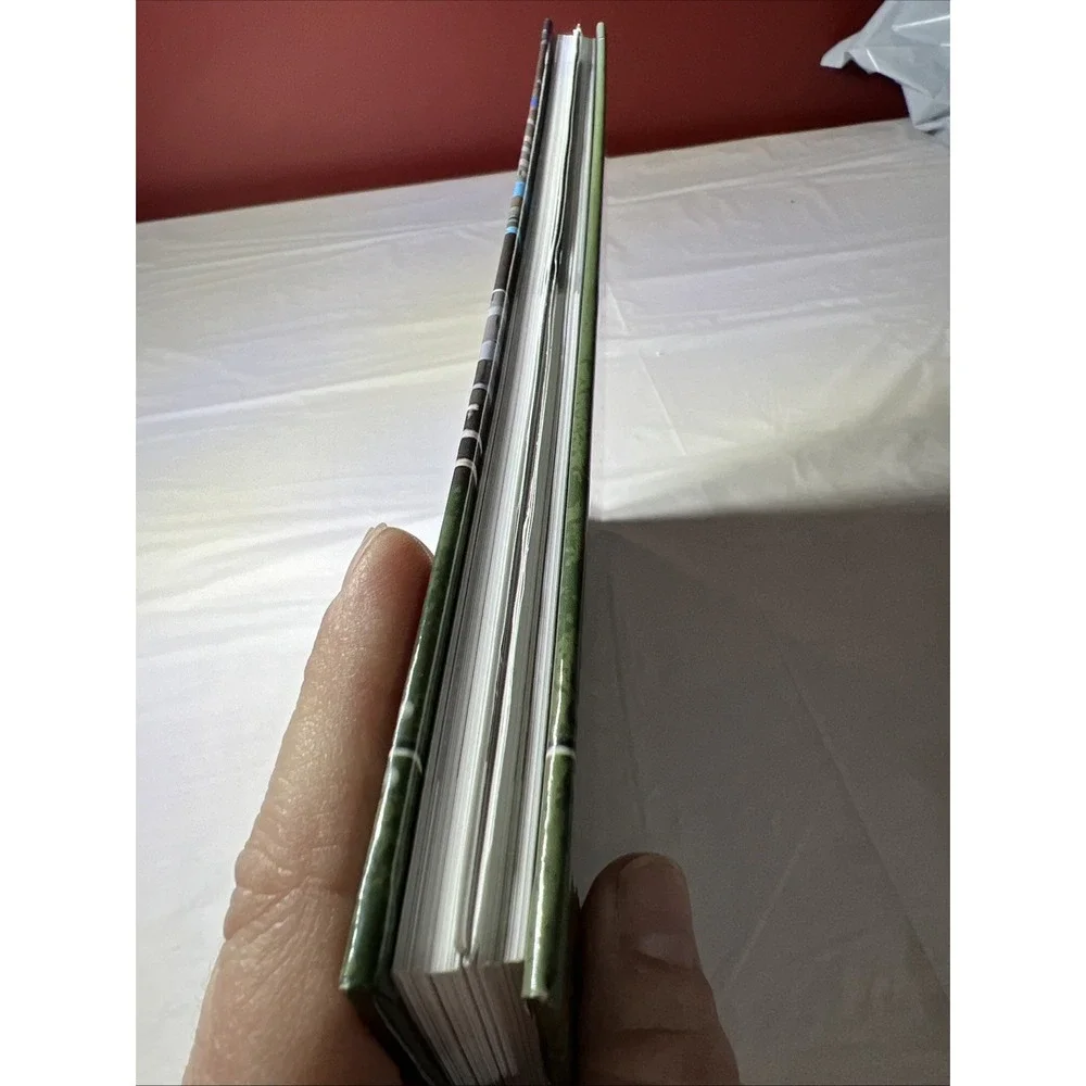 Big Book of Fortnite : The Deluxe Unofficial Guide to Battle Royale by...